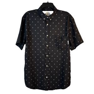 The Drive Clothing Shirt Men’s L Button Down Performance Hazardous Skull AOP